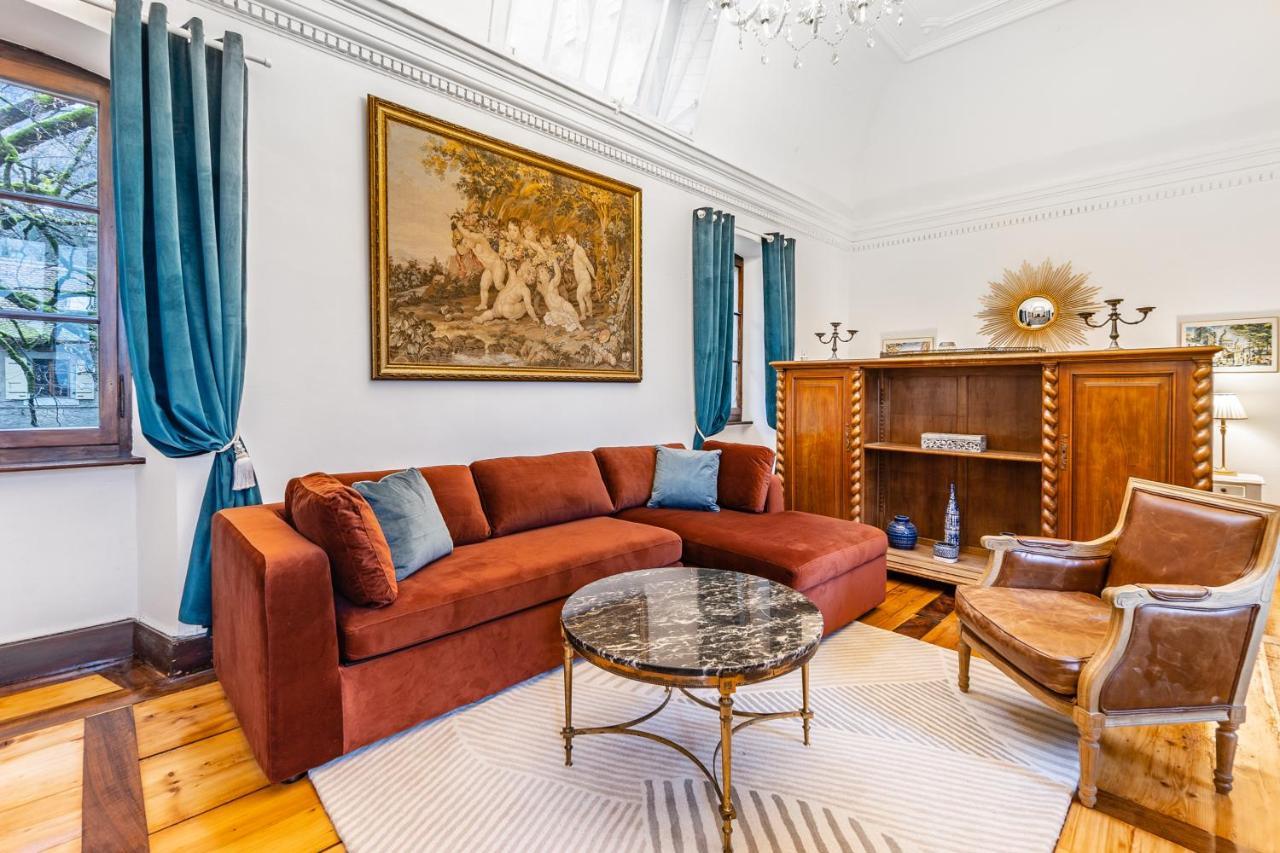 Chateau Du Chatelard Монтрё Экстерьер фото